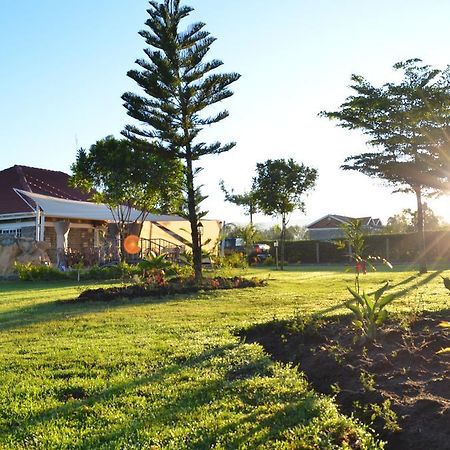 Brownie'S Guesthouse Lake Elementaita 外观 照片