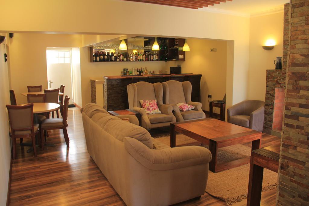 Brownie'S Guesthouse Lake Elementaita 外观 照片