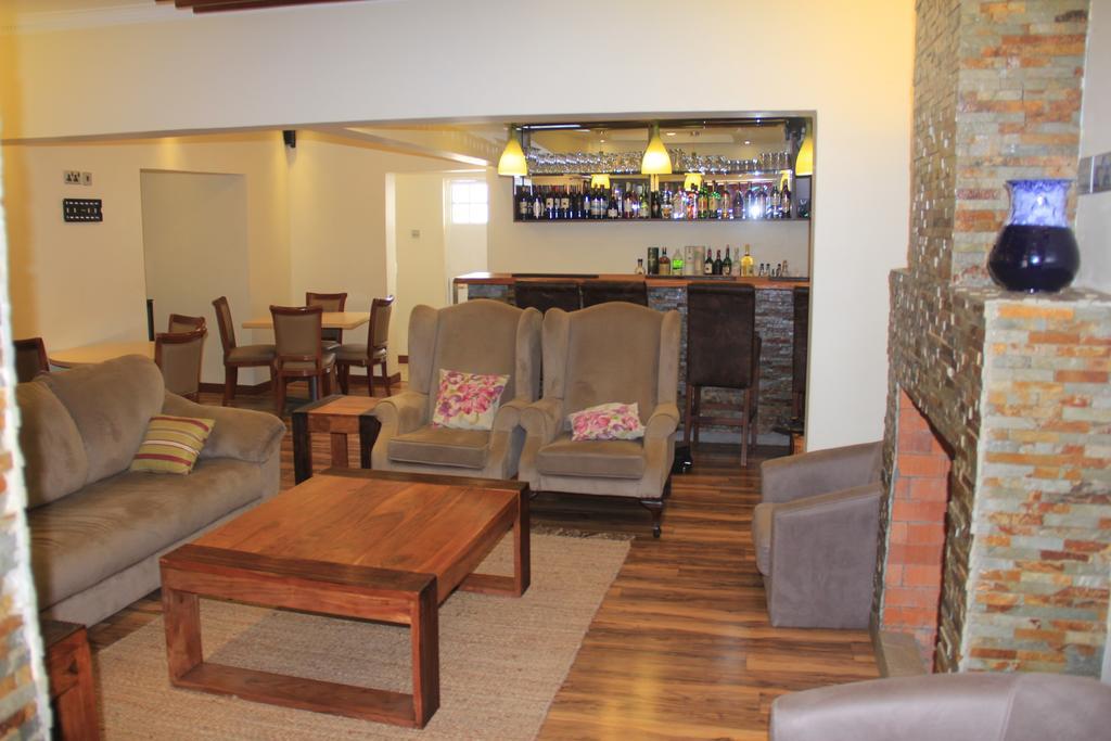 Brownie'S Guesthouse Lake Elementaita 外观 照片